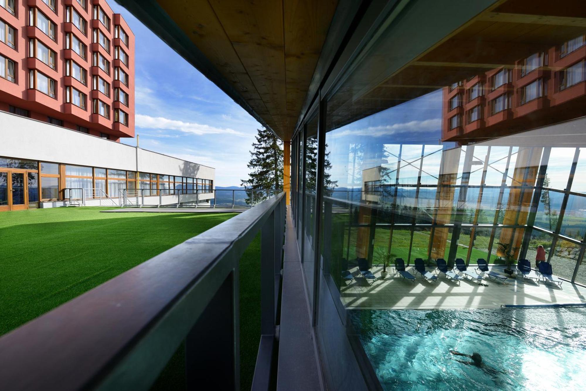 Hotel Sorea Trigan Štrbské Pleso エクステリア 写真